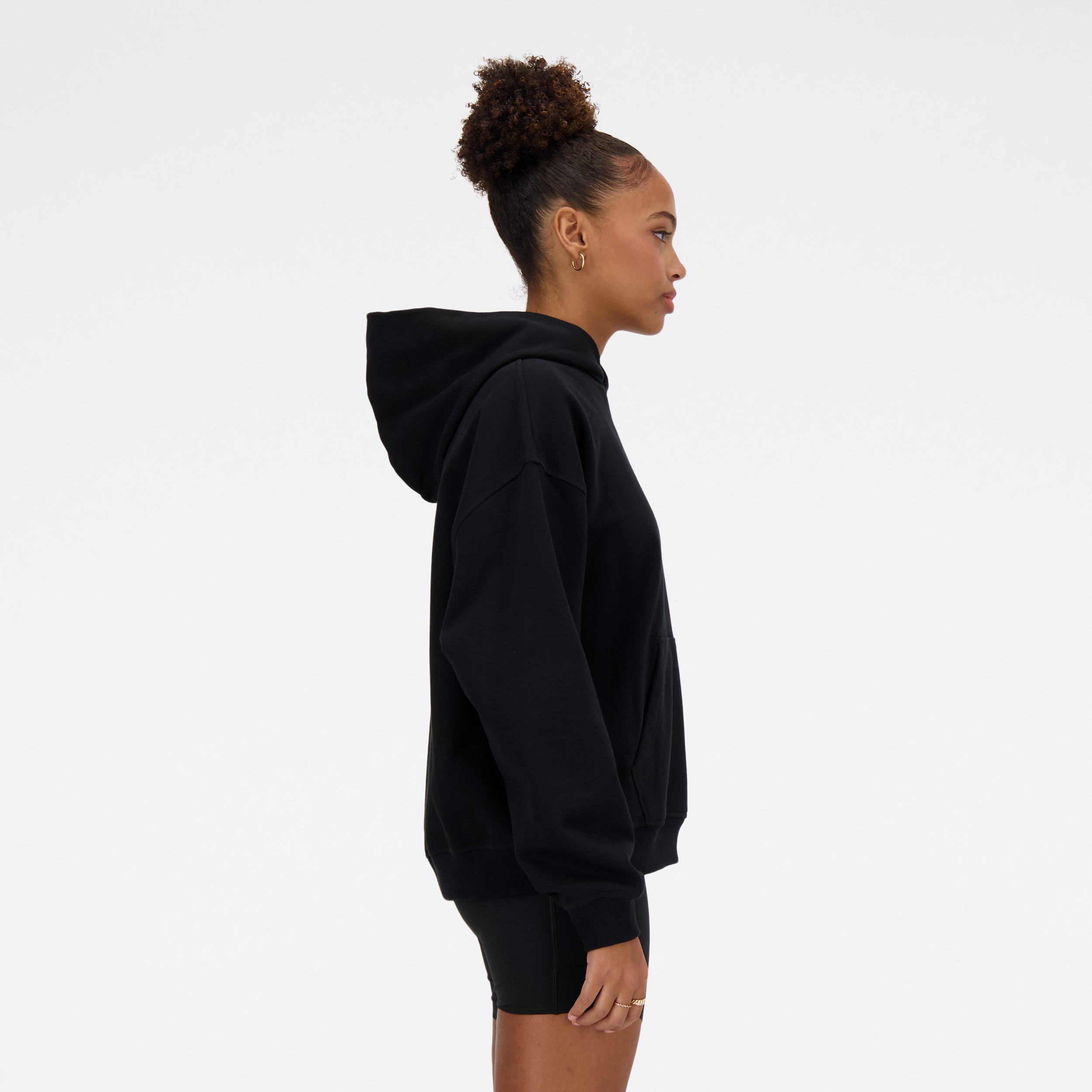 New Balance WT41537 Siyah Kadın Sweatshirt görsel 2