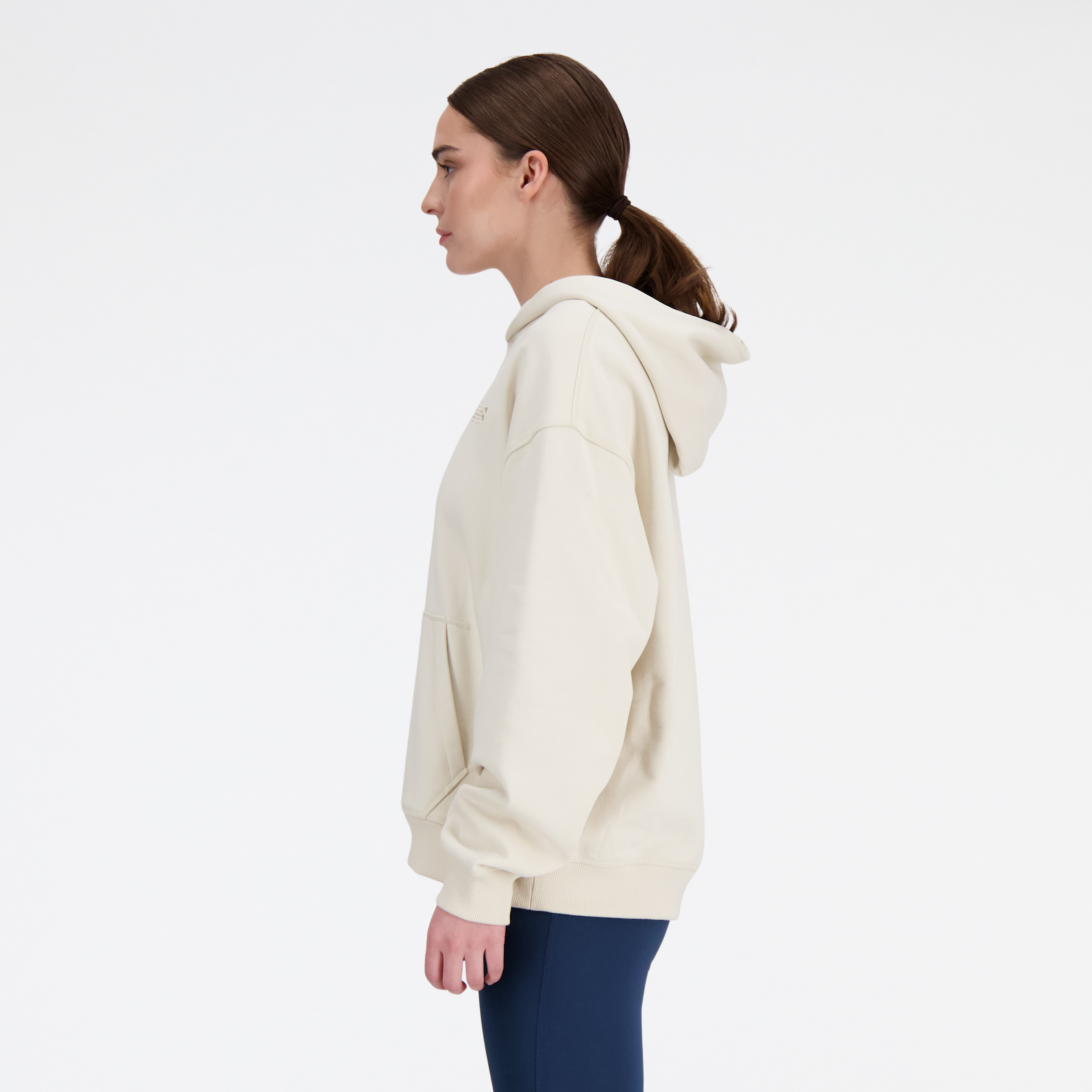 New Balance WT41537 Beyaz Kadın Sweatshirt görsel 2