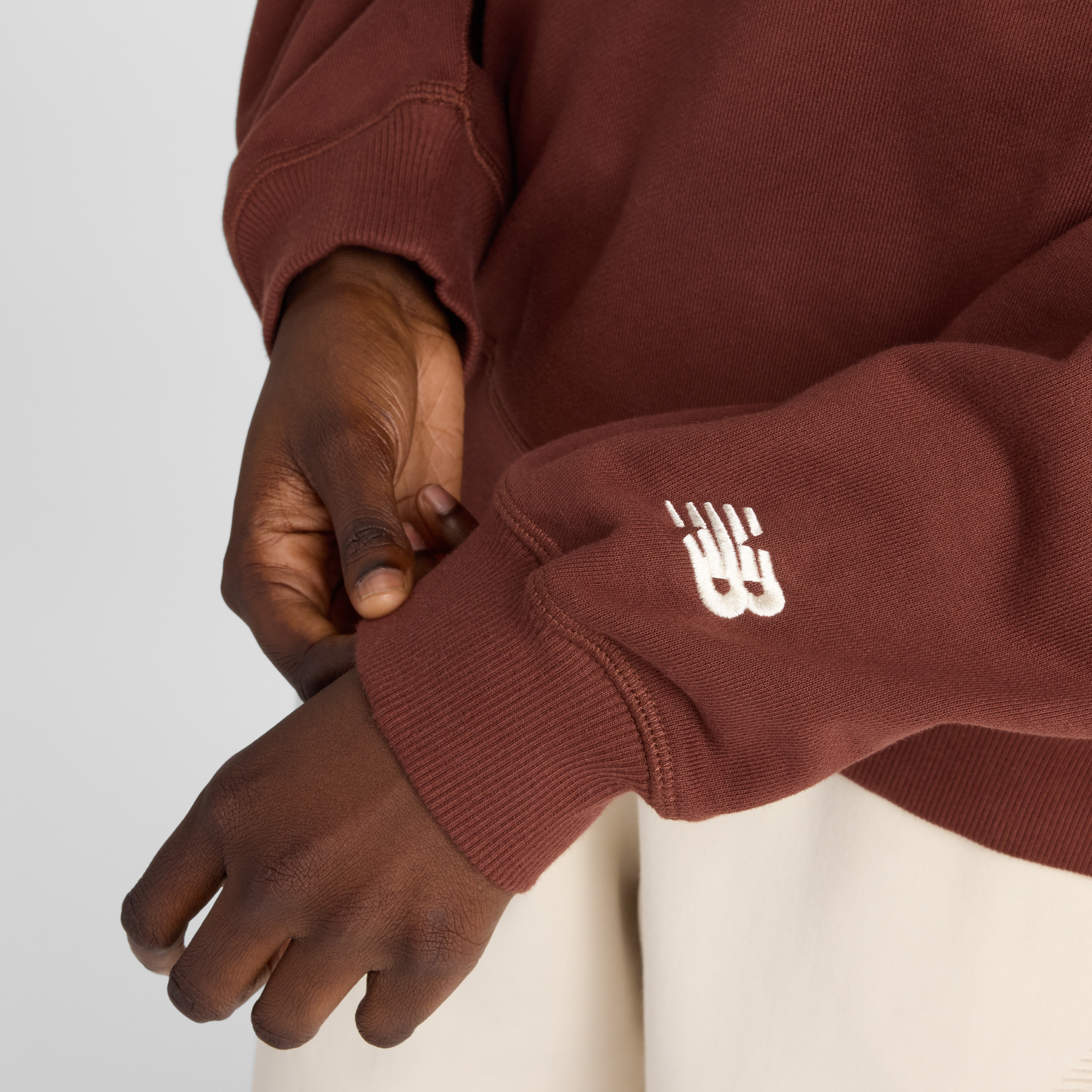 New Balance WT43553 Kahverengi Kadın Sweatshirt görsel 5