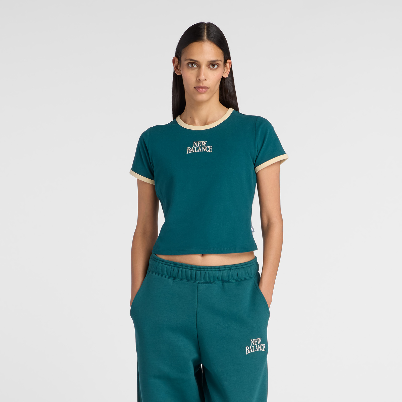 New Balance WT61Y33Q Yeşil Kadın Tişört