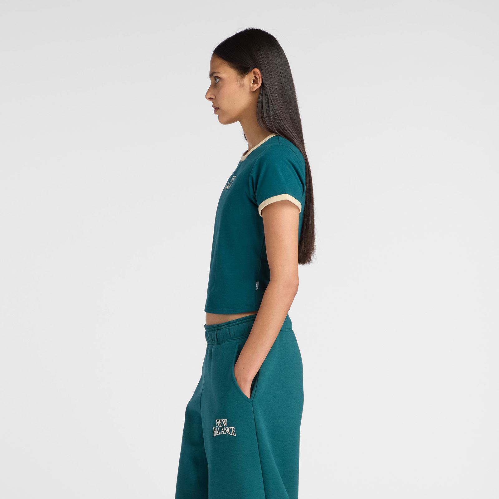 New Balance WT61Y33Q Yeşil Kadın Tişört görsel 2