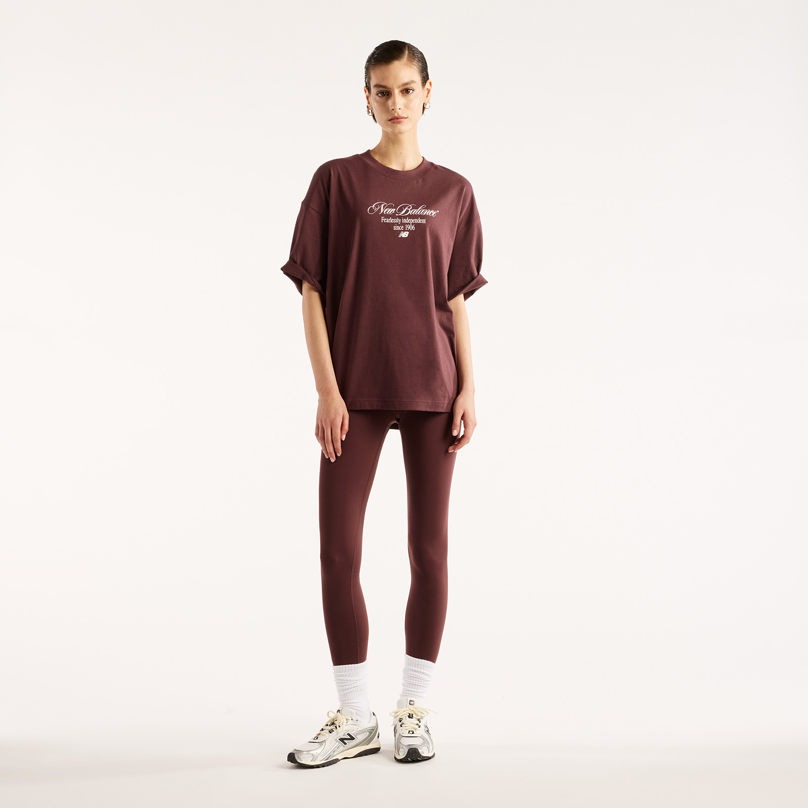 New Balance WT6289QP Kahverengi Kadın Tişört görsel 3